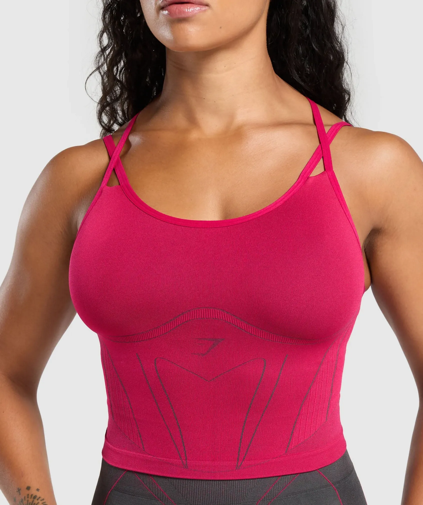 DAMES Gymshark Tanktops*Apex Contrast Tank With Shelf