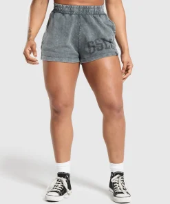 DAMES Gymshark Shorts*Collegiate Shadow Washed Shorts