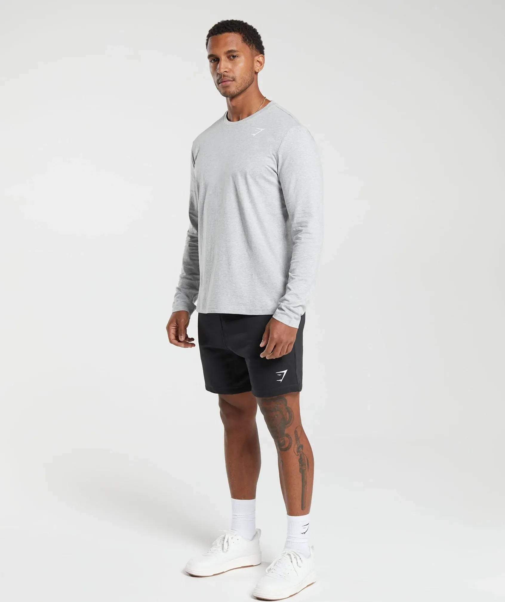 Heren Gymshark T-shirts*Crest Long Sleeve T-Shirt