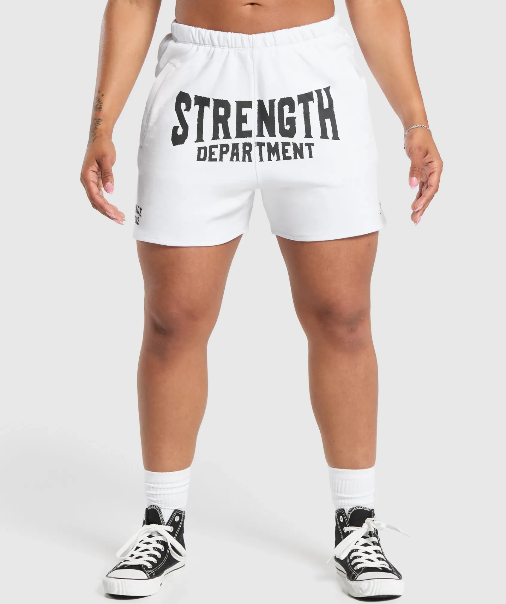 DAMES Gymshark Shorts*Strength Department Graphic Shorts